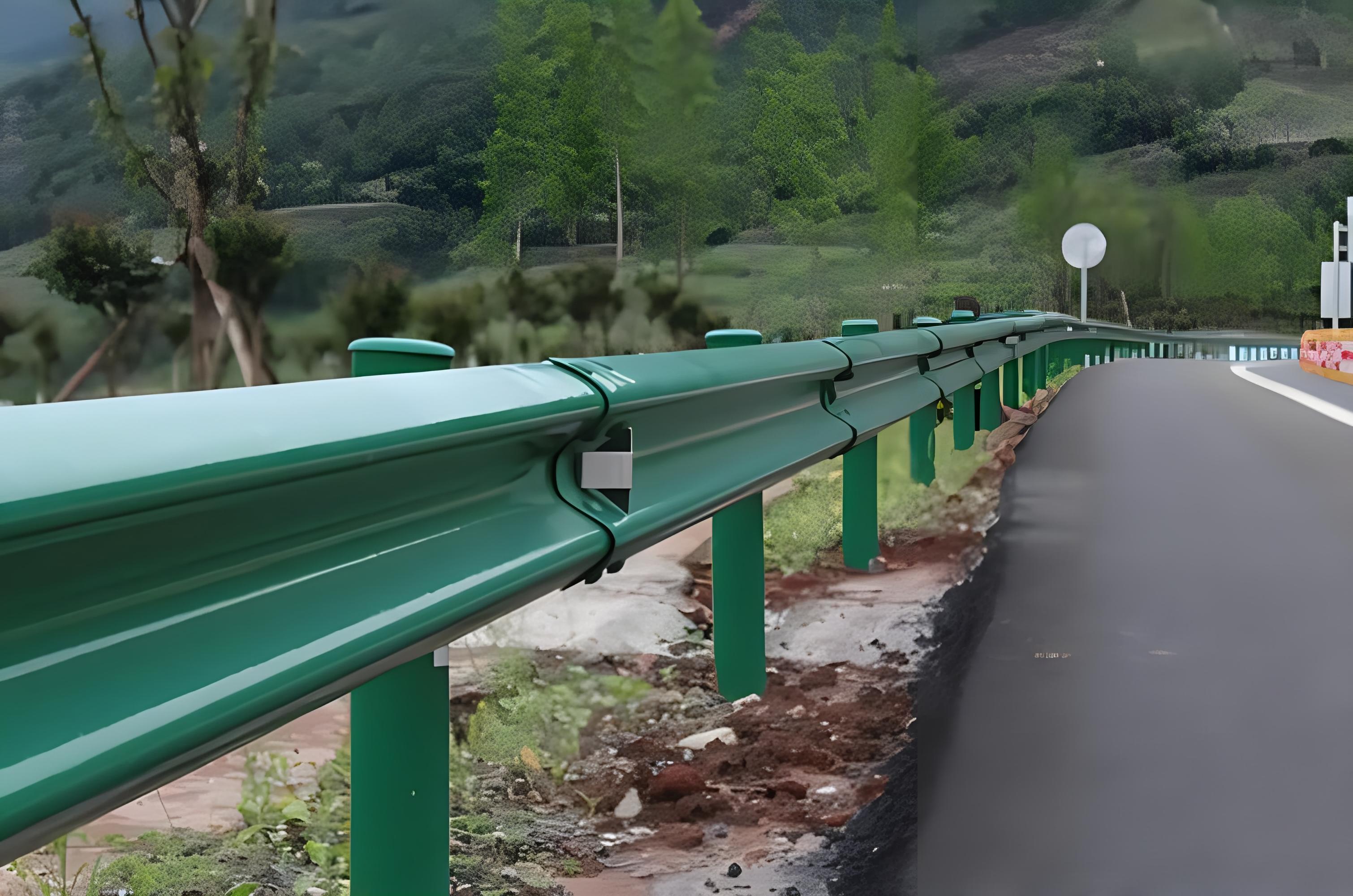 莱芜波形护栏保护道路安全的重要设施
