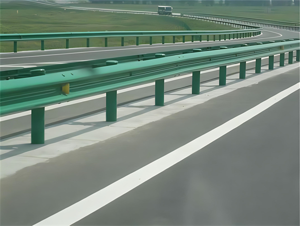 莱芜高速护栏板守护安全广泛应用于多个行业